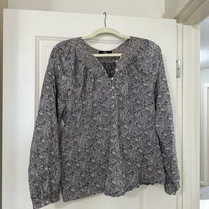 Able peasant blouse